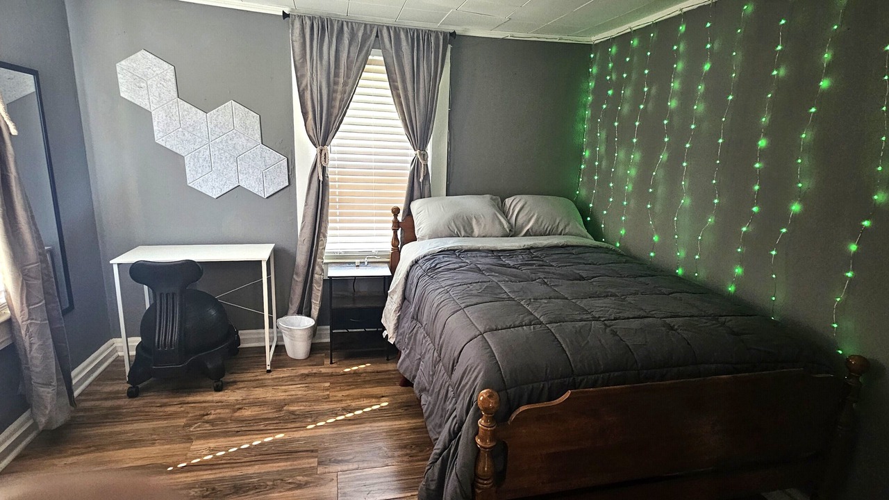 Photo of Bedroom in Drayton