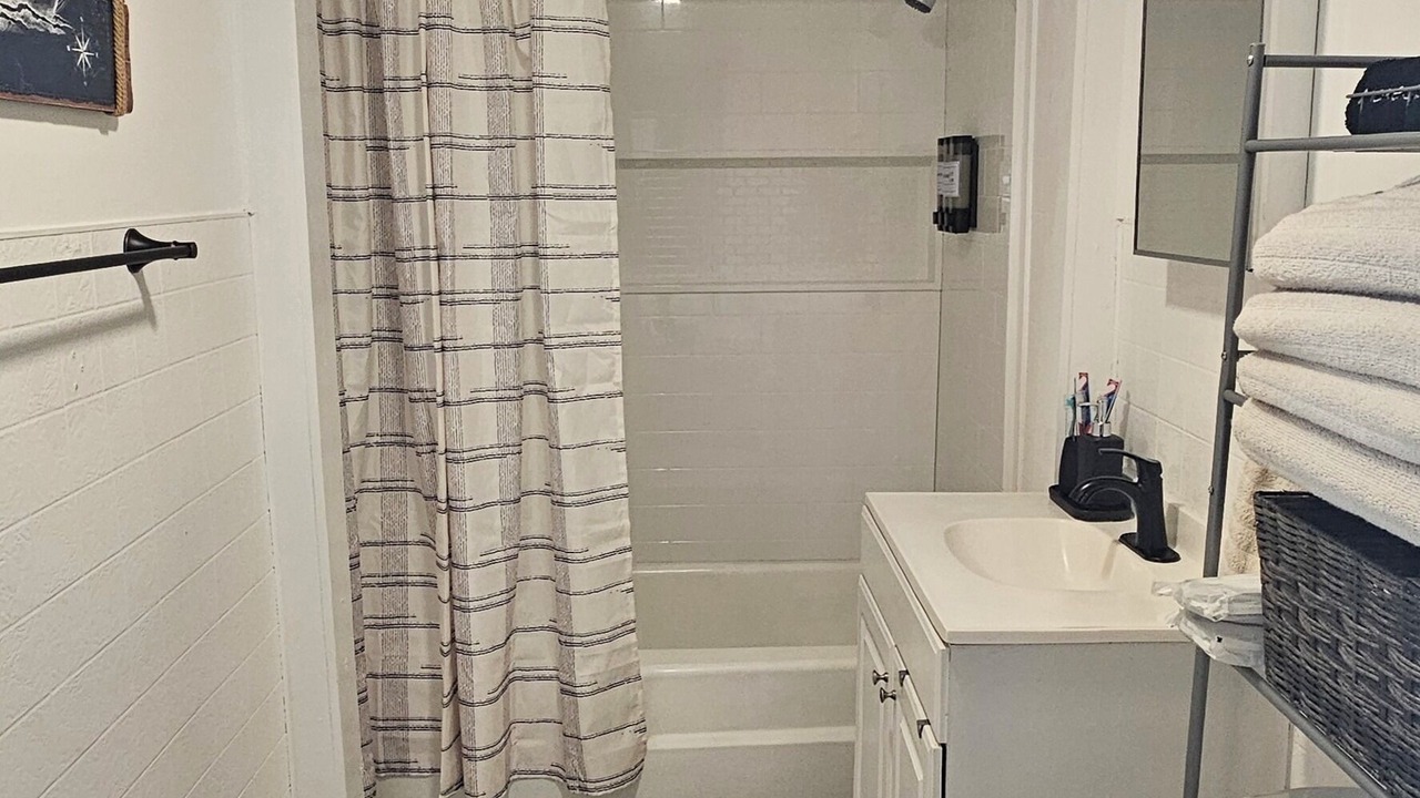 Photo of Bathroom in Drayton