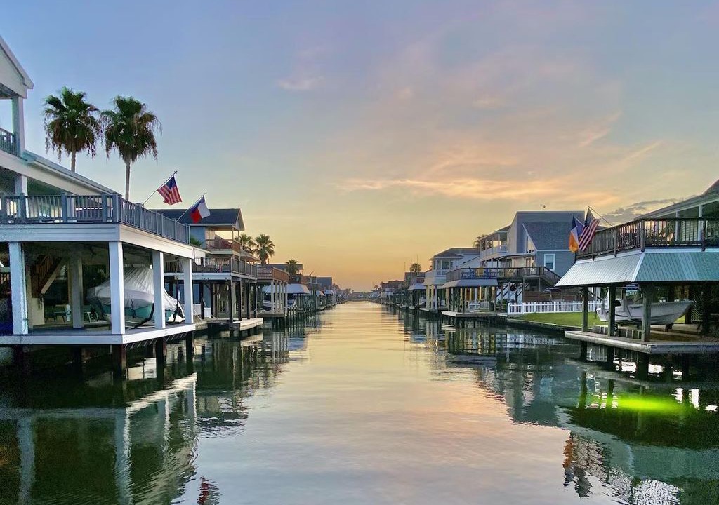 Photo of Others in Galveston