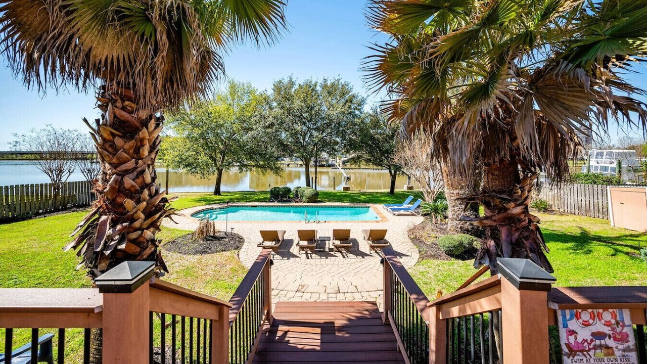 Photo of Outdoor in Nassau Bay