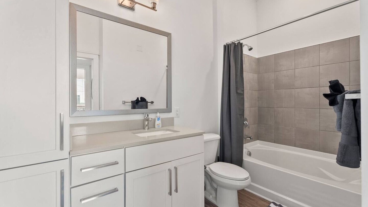 Photo of Bathroom in Second Ward