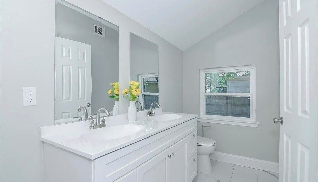 Photo of Bathroom in Olde Town Augusta