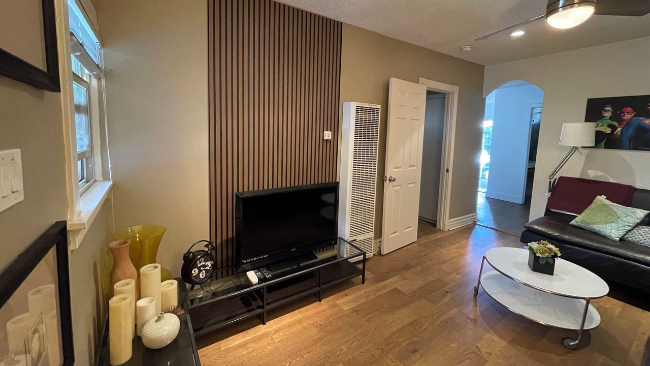 Photo of Livingroom in Hollywood