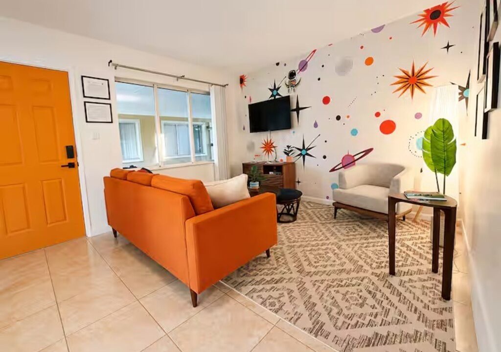 Photo of Livingroom in Sherwood Estates