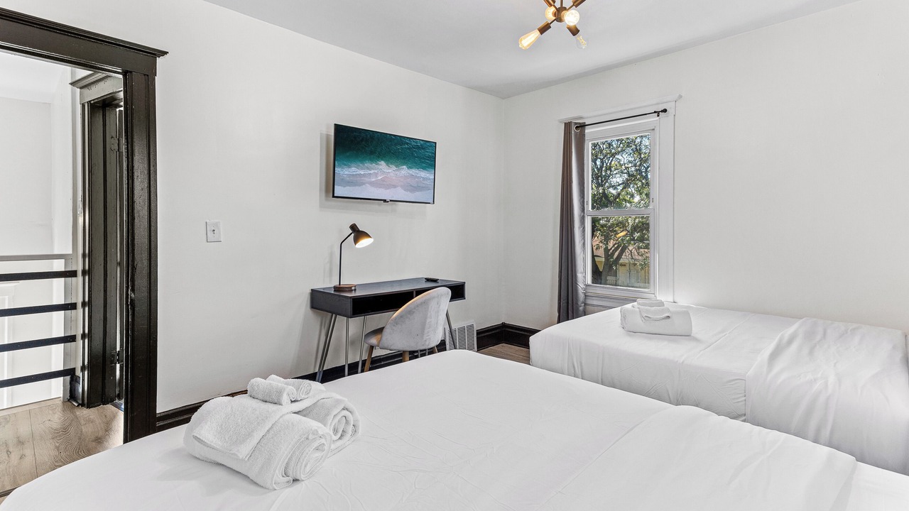 Photo of Bedroom in New Center Detroit