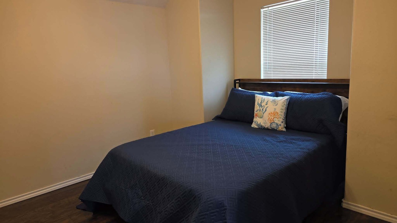 Photo of Bedroom in Texas City