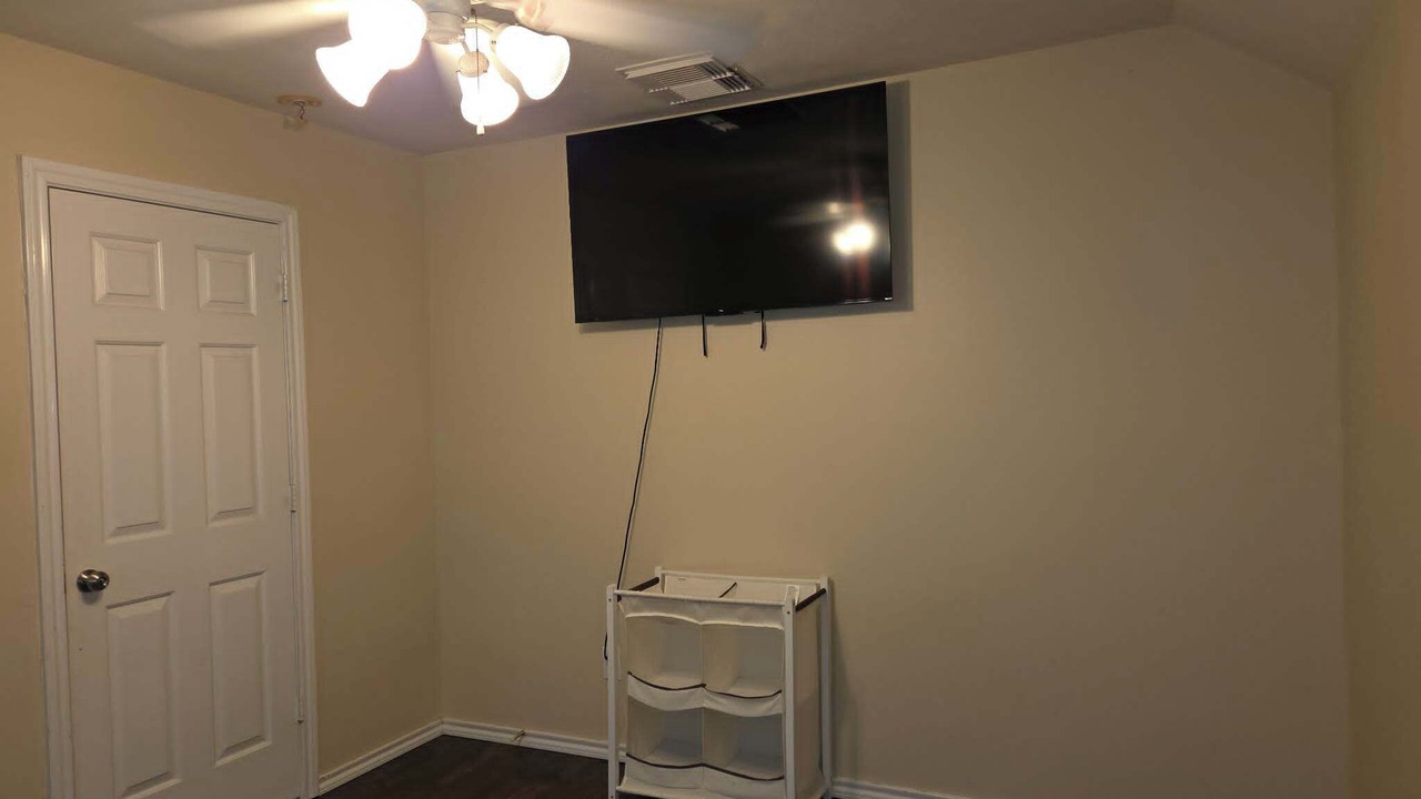 Photo of Bedroom in Texas City