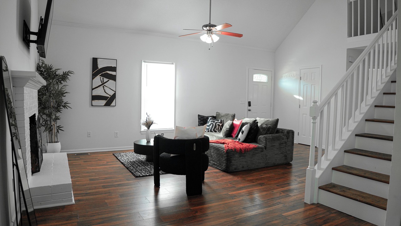 Photo of Livingroom in Huntcliff