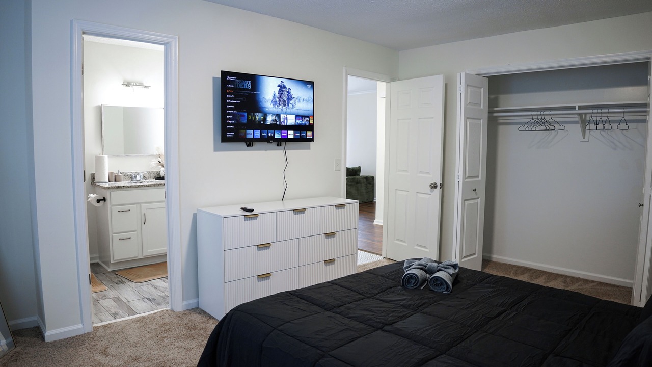 Photo of Bedroom in Huntcliff