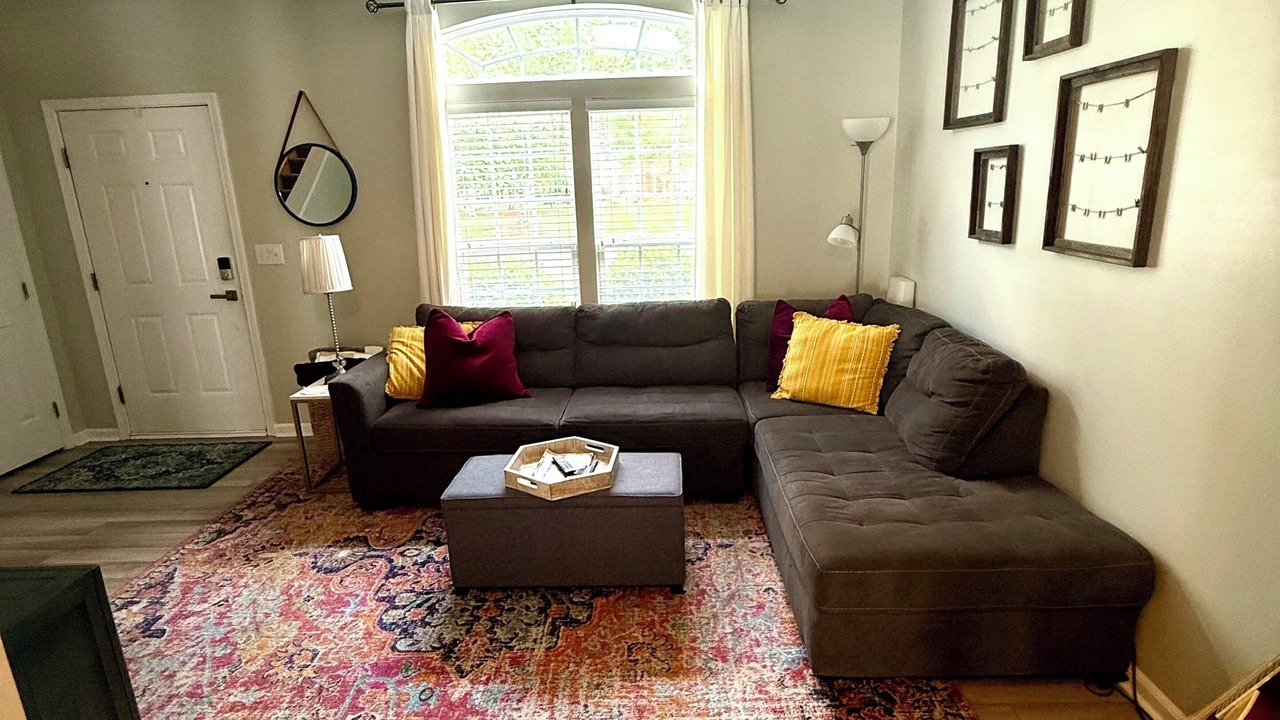 Photo of Livingroom in Huntersville
