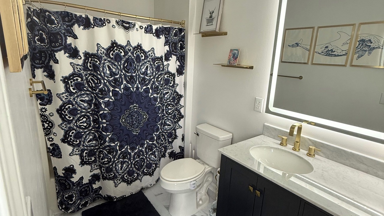 Photo of Bathroom in Huntersville