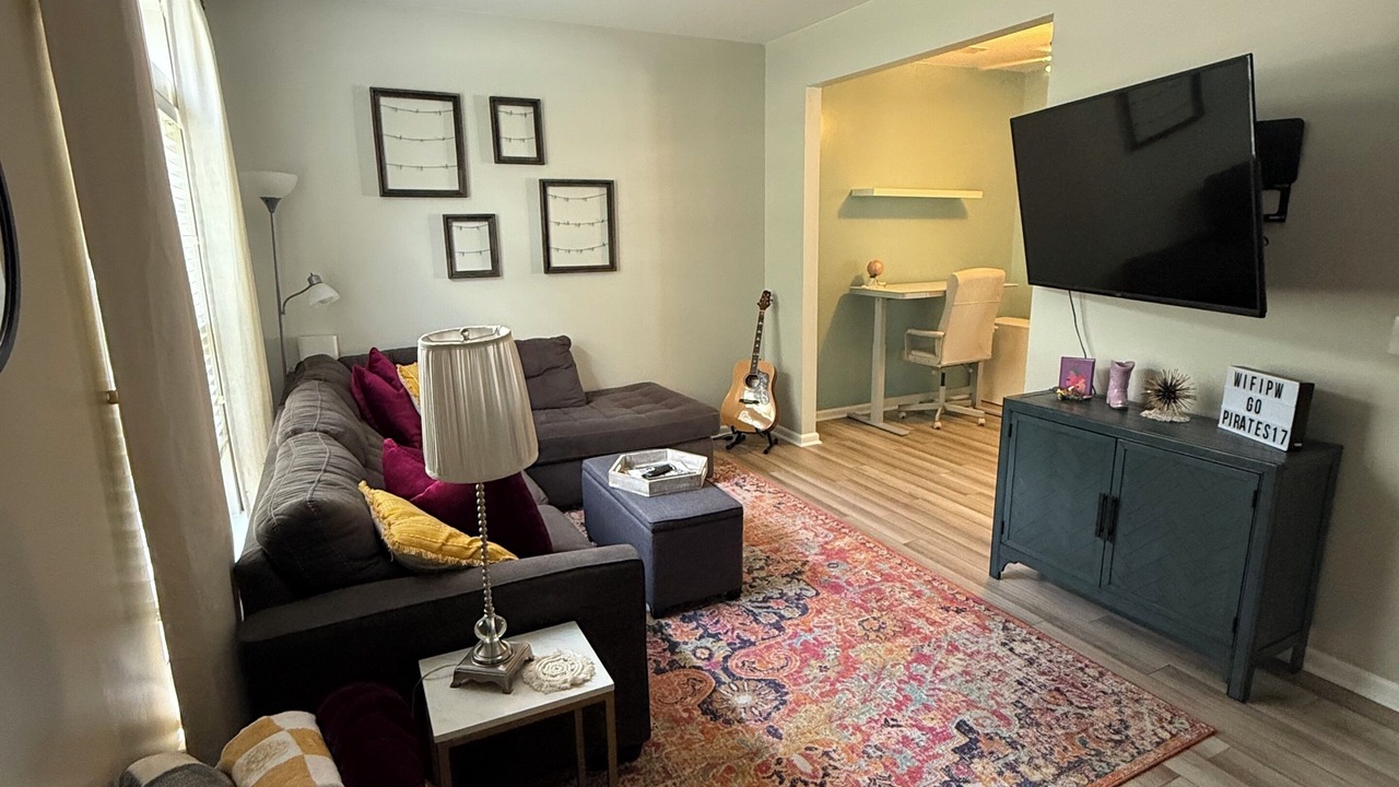 Photo of Livingroom in Huntersville
