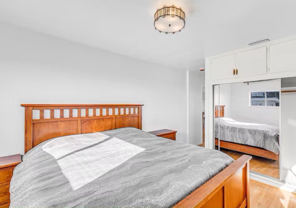 Photo of Bedroom in Los Feliz
