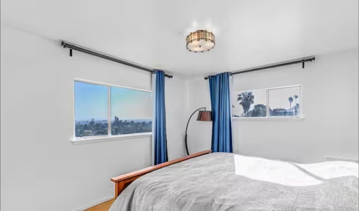 Photo of Bedroom in Los Feliz
