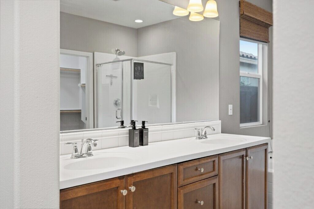 Photo of Bathroom in Greenacres