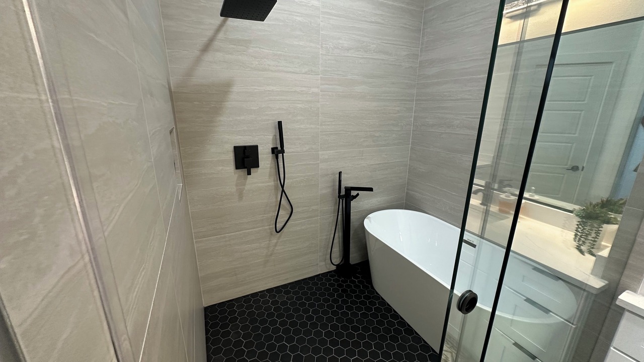 Photo of Bathroom in Foster Place