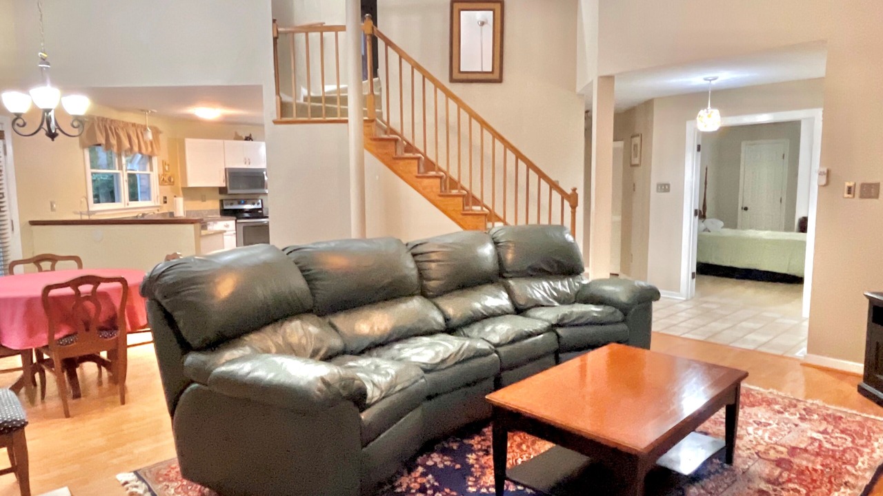 Photo of Livingroom in Woodlake