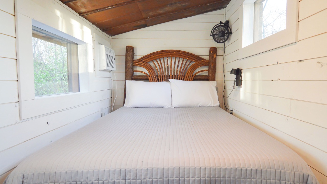 Photo of Bedroom in Marion