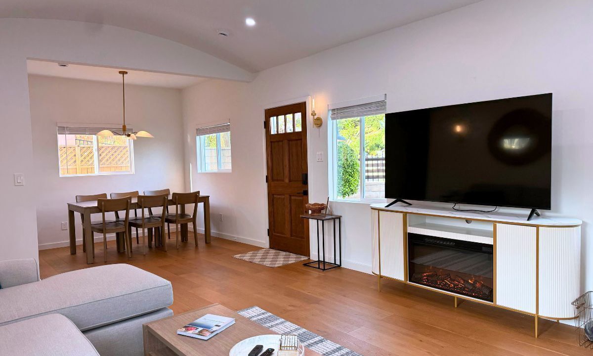 Photo of Livingroom in Eagle Rock