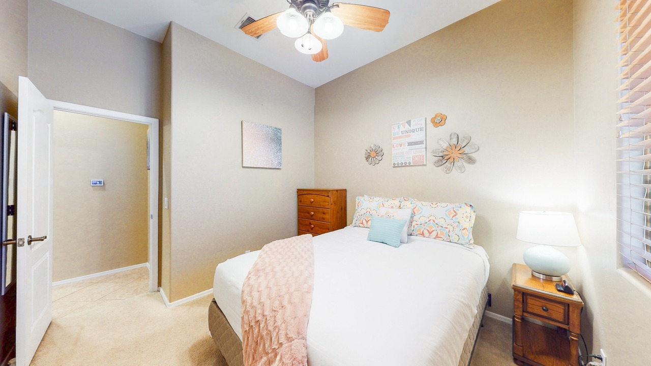 Photo of Bedroom in Quail Crossing