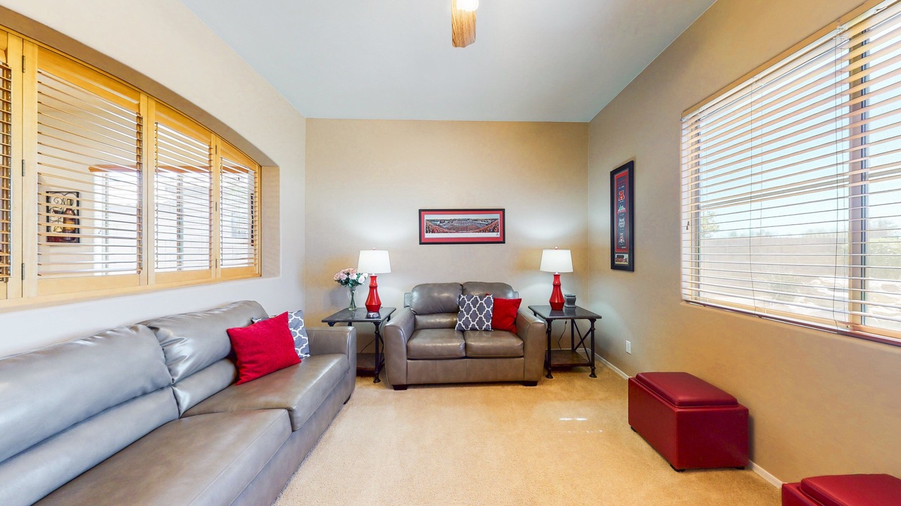 Photo of Livingroom in Quail Crossing