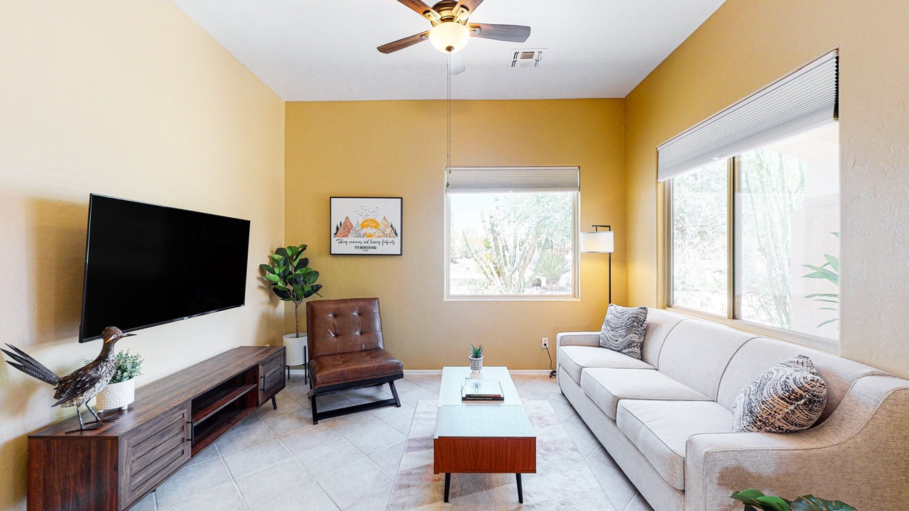 Photo of Livingroom in Dove Mountain