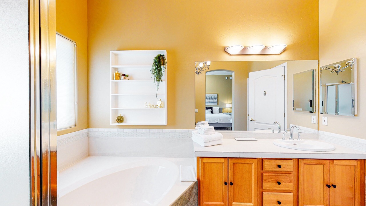 Photo of Bathroom in Dove Mountain