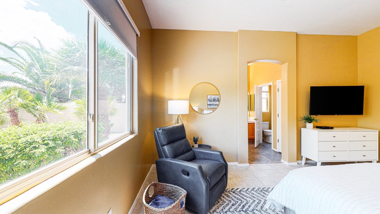 Photo of Bedroom in Dove Mountain