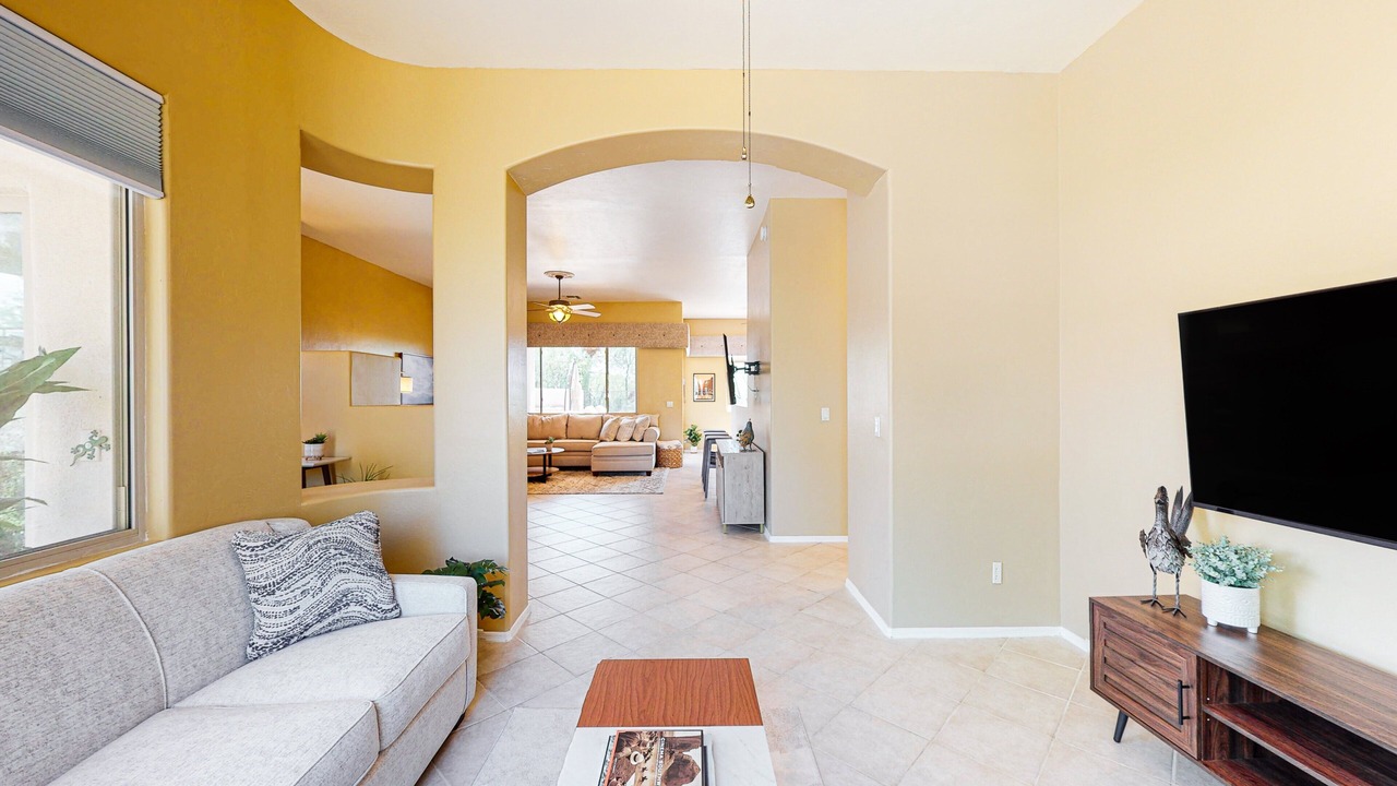 Photo of Livingroom in Dove Mountain
