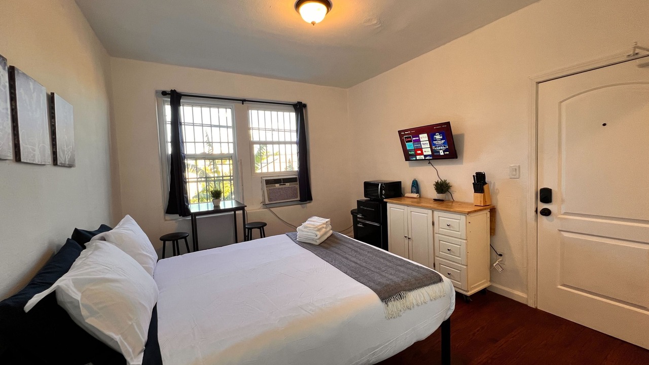 Photo of Bedroom in Westlake