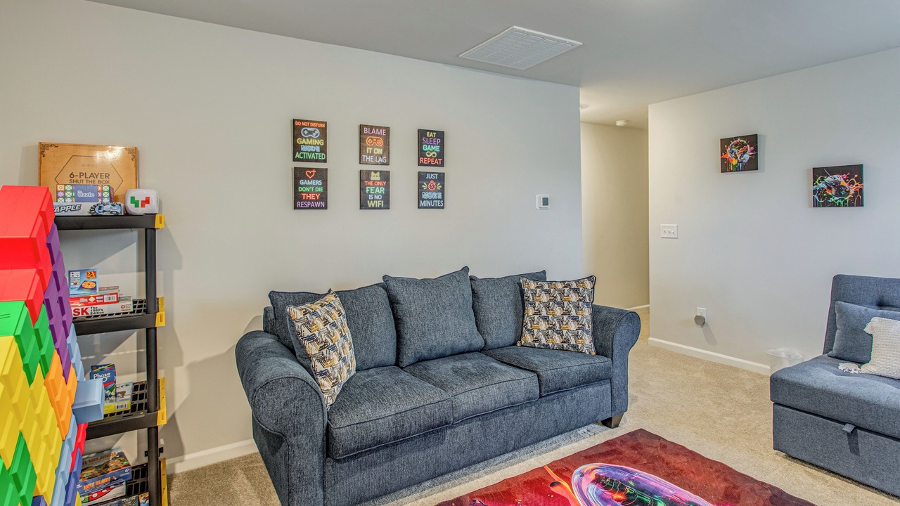 Photo of Livingroom in Longs