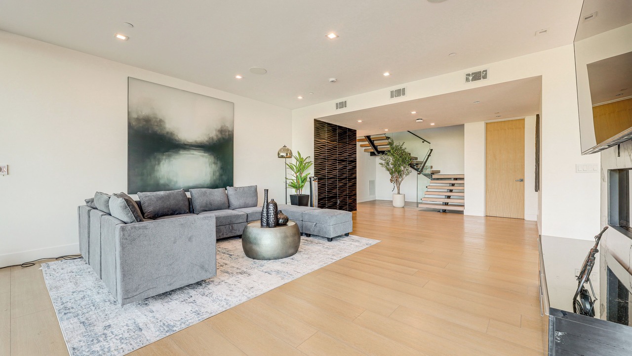 Photo of Bedroom in Palos Verdes Estates