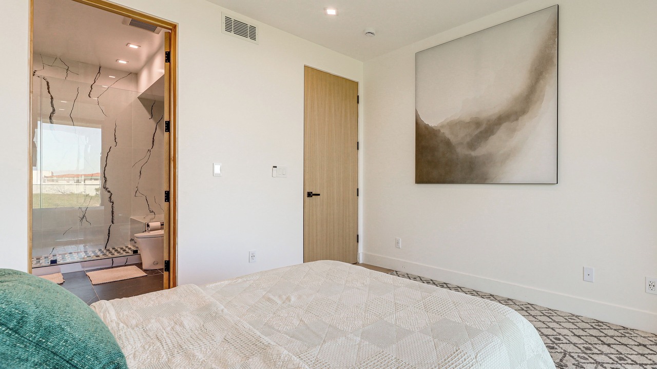 Photo of Bedroom in Palos Verdes Estates