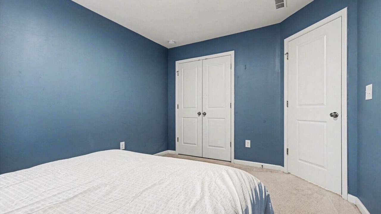 Photo of Bedroom in Bowling Green