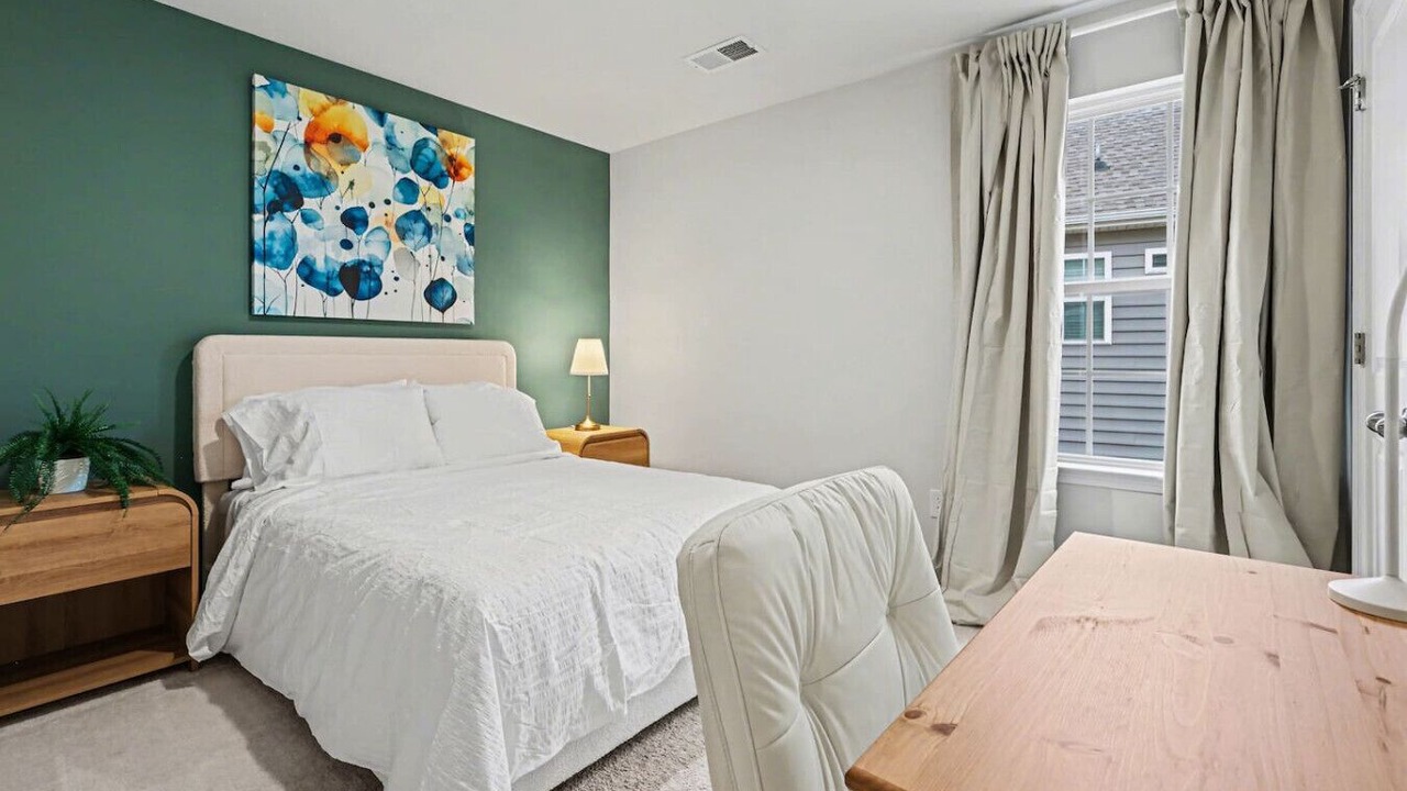Photo of Bedroom in Bowling Green