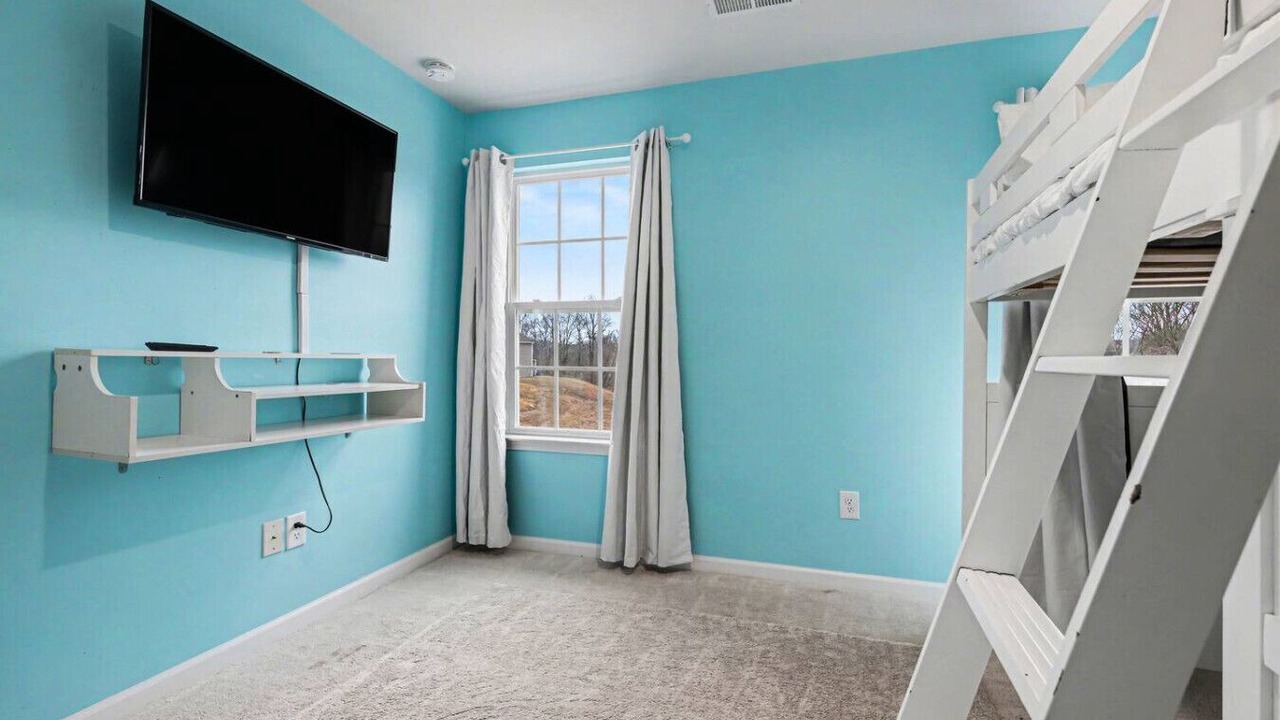Photo of Bedroom in Bowling Green