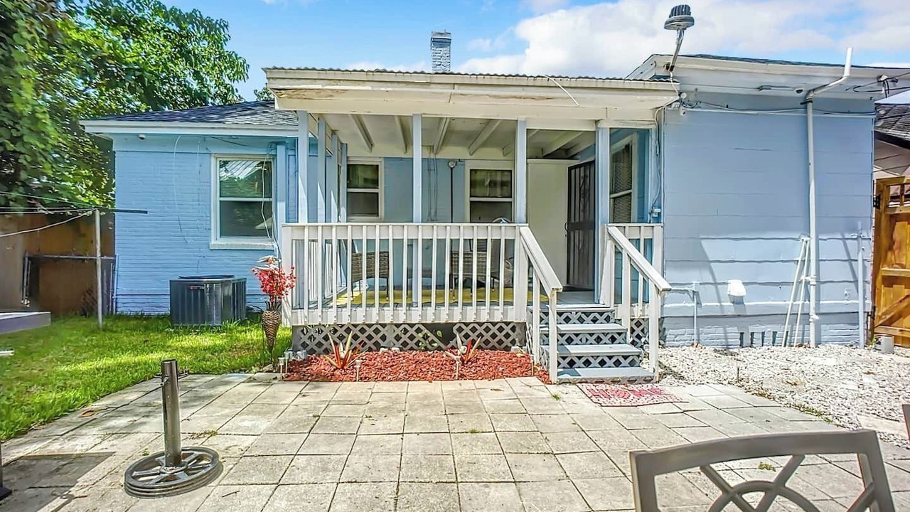 Photo of Outdoor in Northside