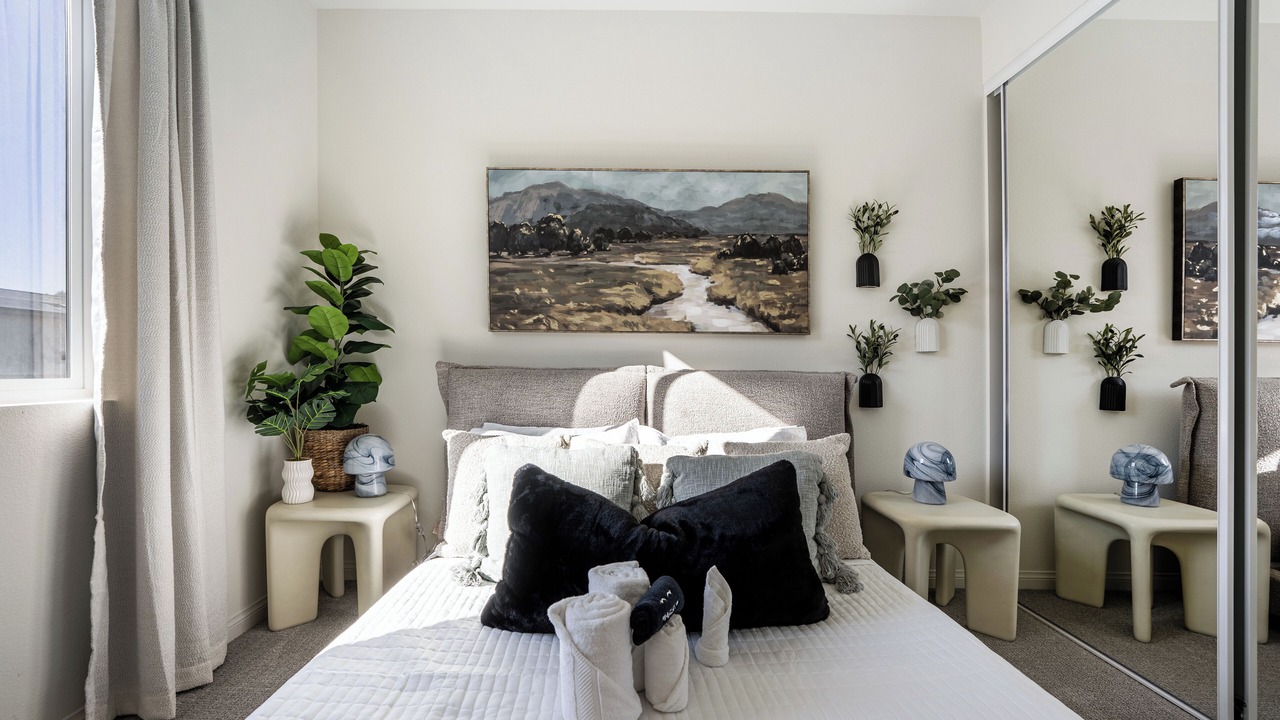 Photo of Bedroom in Lemon Grove