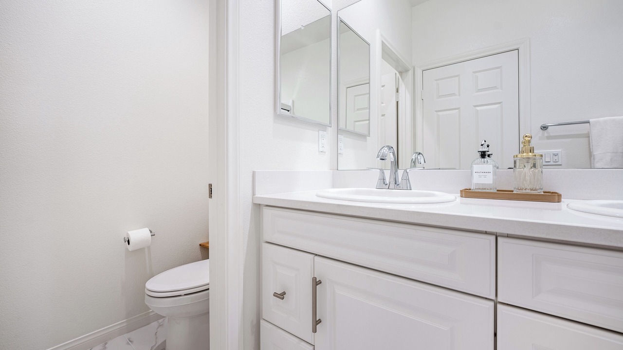 Photo of Bathroom in Lemon Grove