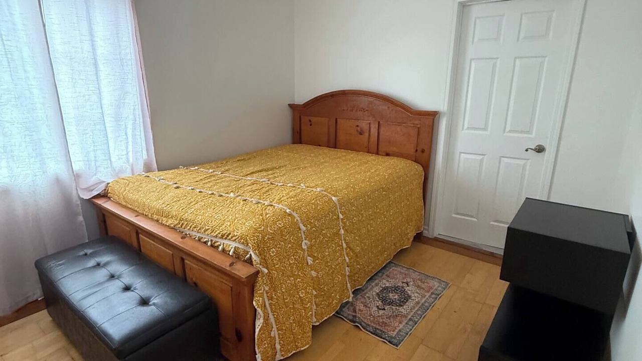 Photo of Bedroom in Panorama City