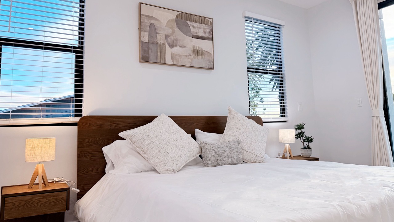 Photo of Bedroom in Mid Central