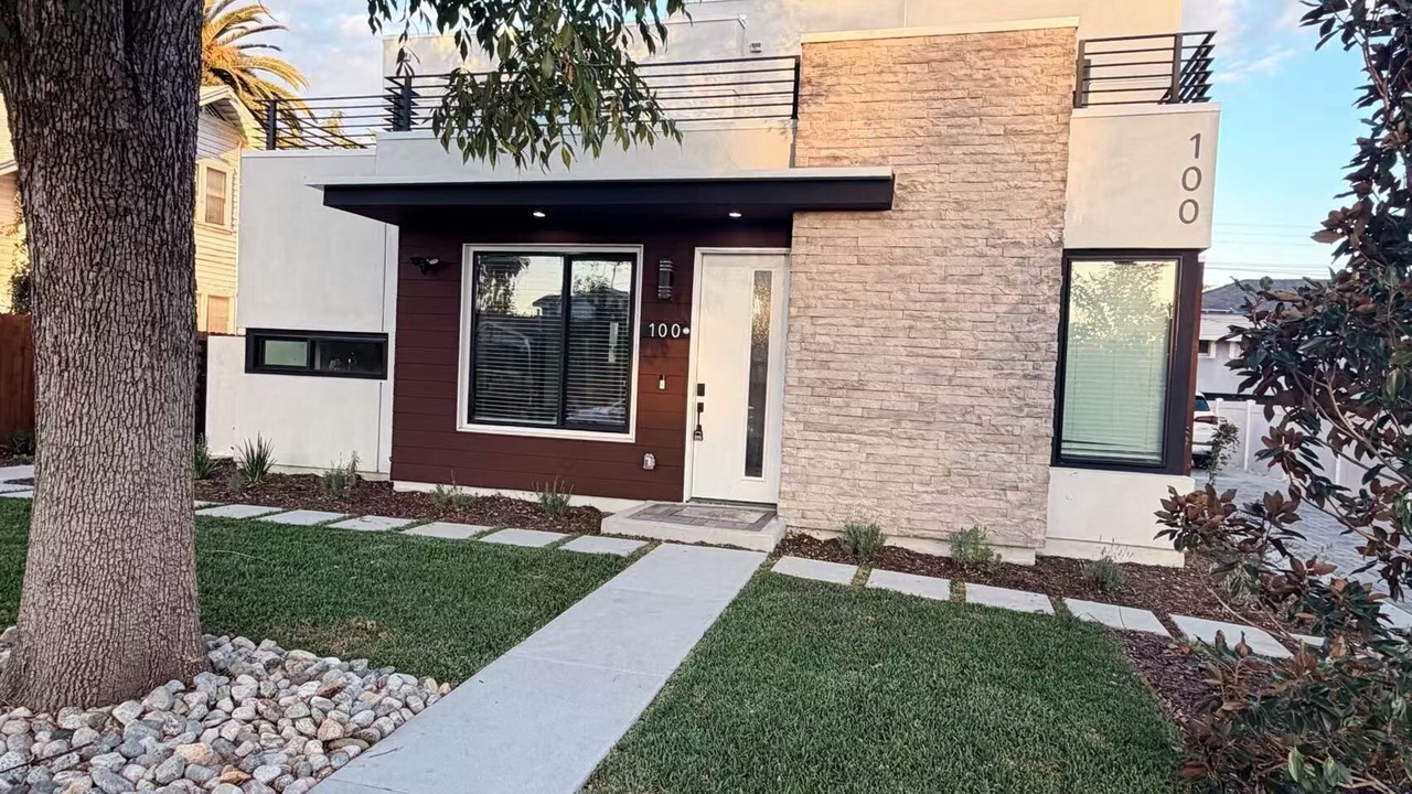 Photo of Outdoor in Mid Central