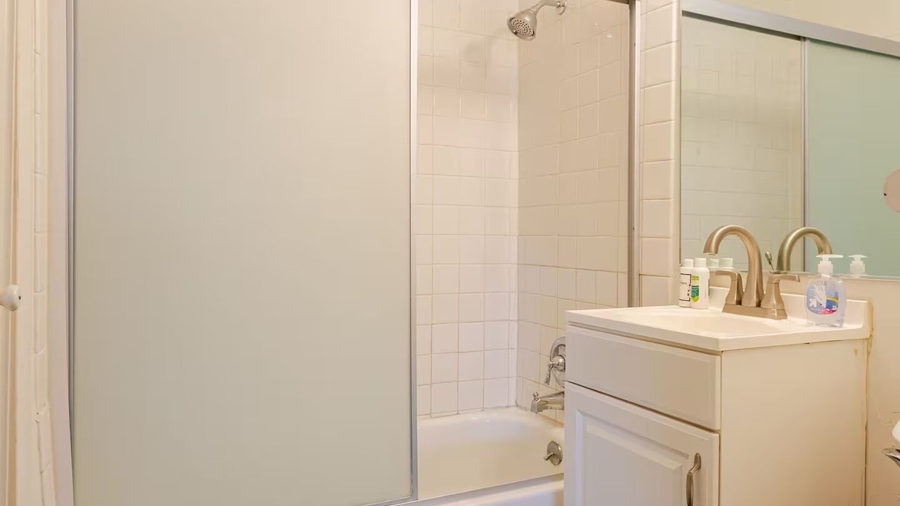 Photo of Bathroom in Pasadena