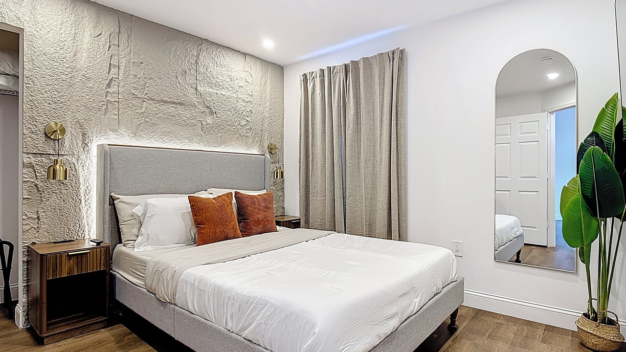 Photo of Bedroom in Davenport