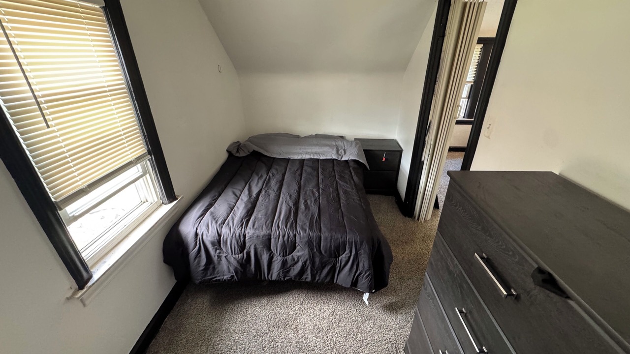 Photo of Bedroom in Eastpointe