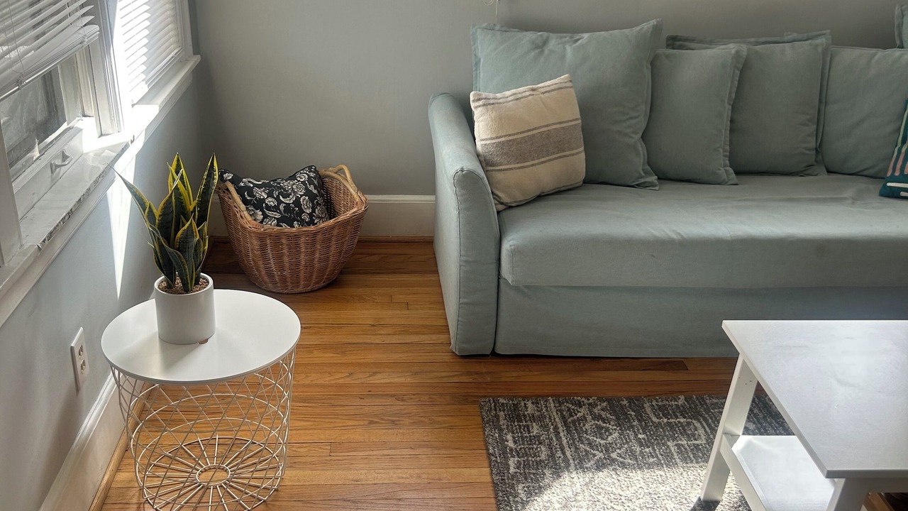 Photo of Livingroom in Royal Oak