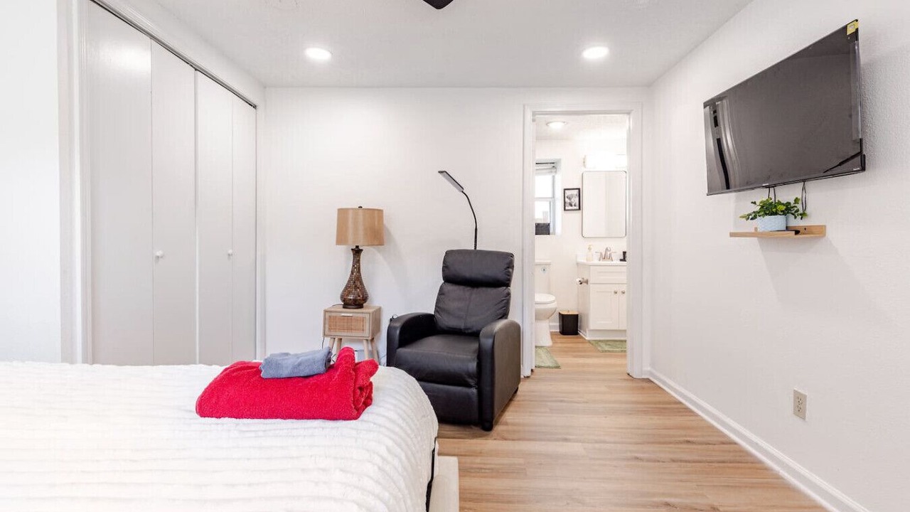 Photo of Bedroom in Brentwood