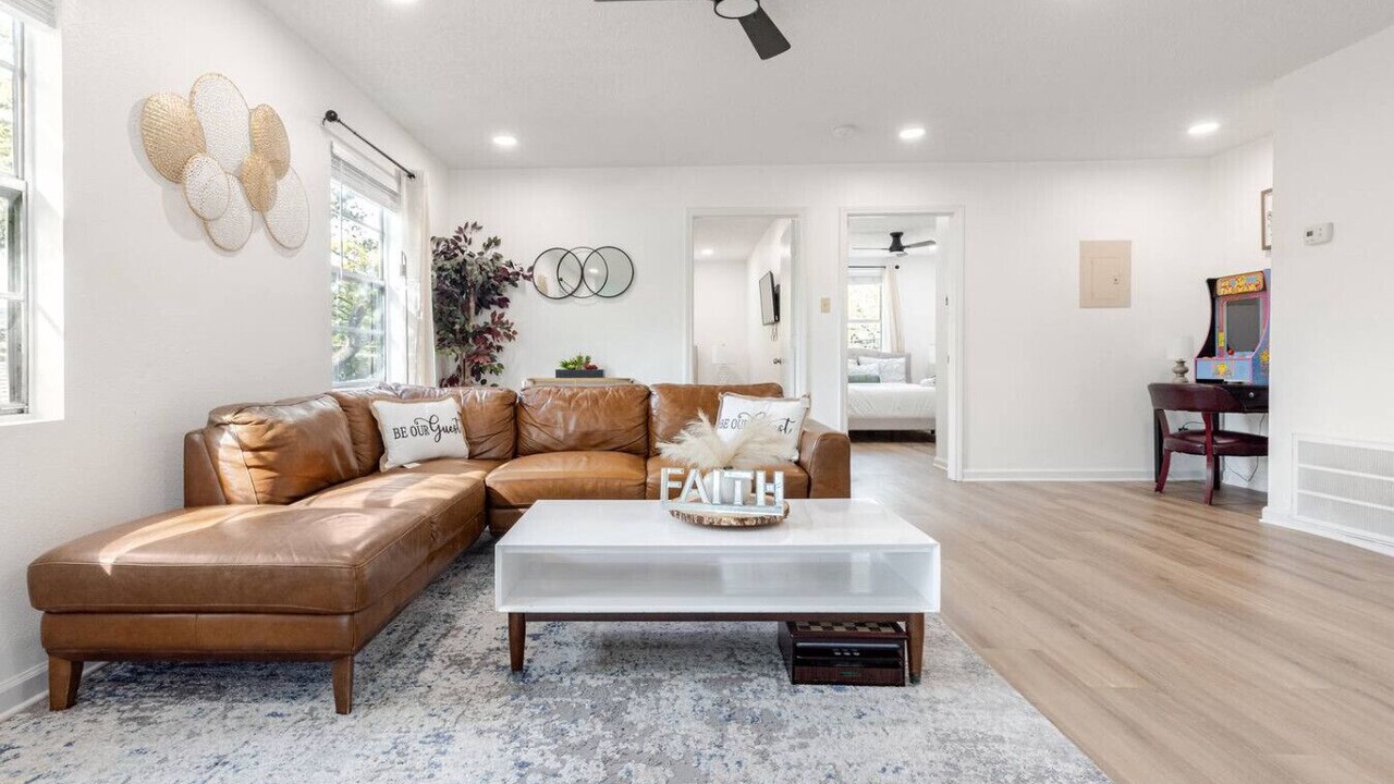 Photo of Livingroom in Brentwood