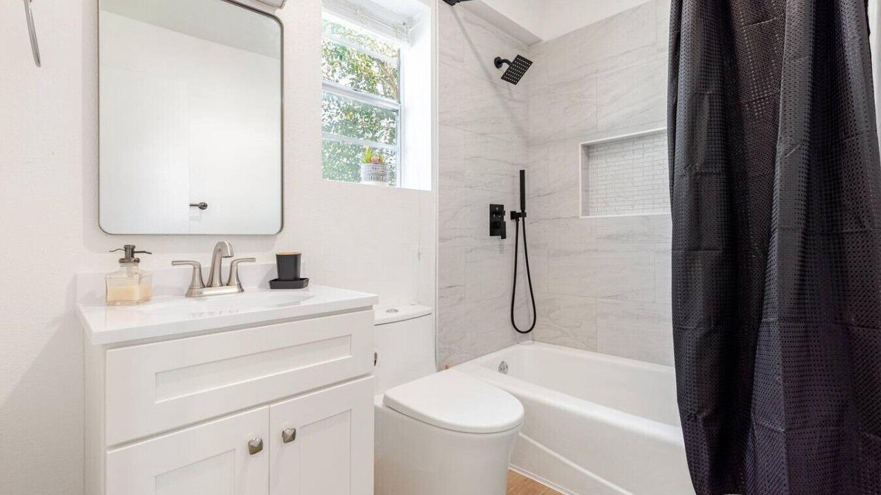 Photo of Bathroom in Brentwood