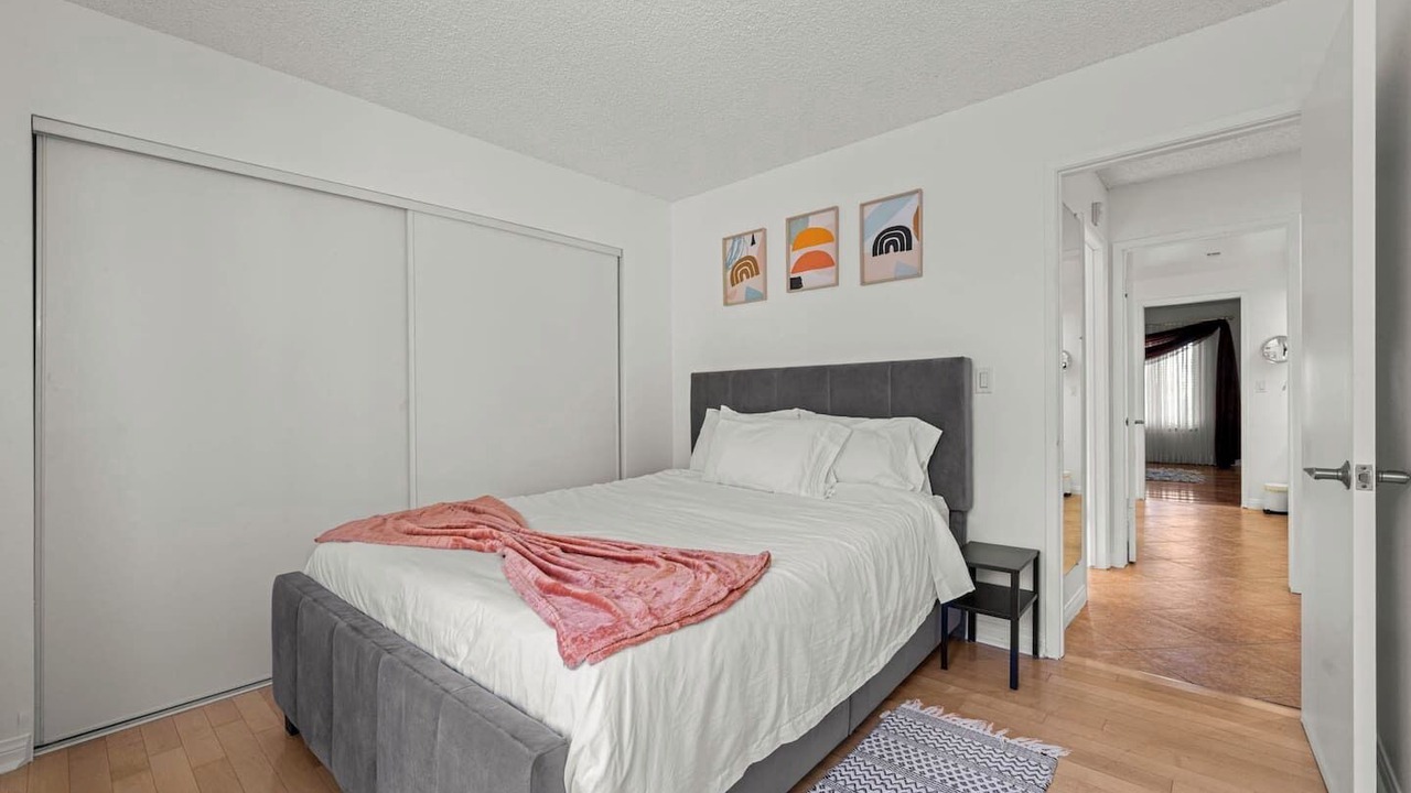 Photo of Bedroom in Glendale